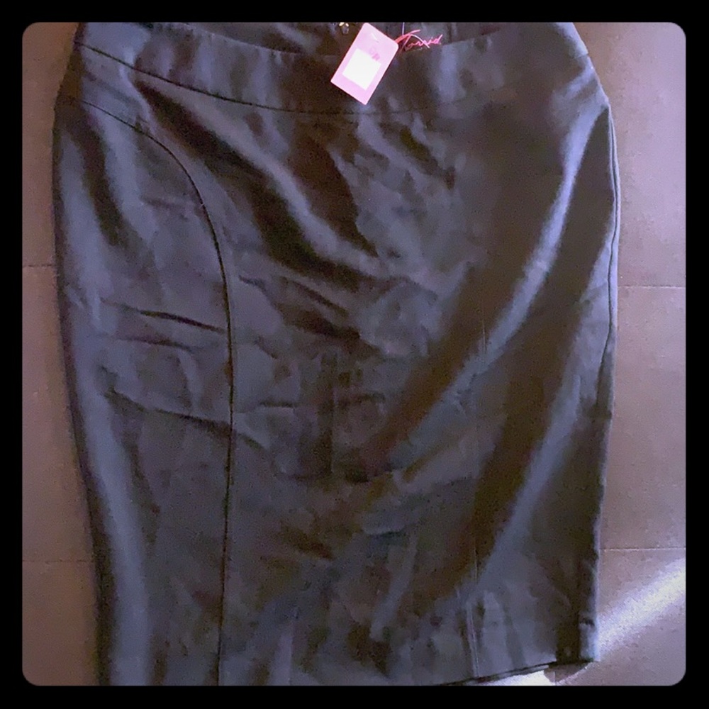 Torrid black pencil skirt